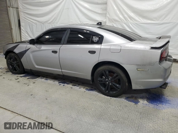 2013 Dodge Charger RT with VIN 2C3CDXDT0DH726803, listed as a Copart auction lot 50098725 with 183,187 mi miles and Clean Title. Bid and sale history available at carsss.com. Image 2.