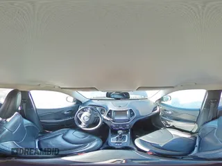 2017 Jeep Cherokee Limited z VIN 1C4PJLDB8HW522411, wystawiony jako Copart lot #55209455 z przebiegiem 216 690 mil mil oraz Szkoda całkowita • Salvage title. Historia ofert i sprzedaży dostępna na DreamBid. Obrazek 14.