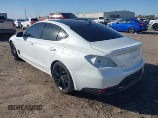 2023 Genesis G70 2.0T z VIN KMTG34TA1PU130245, wystawiony jako IAAI lot #41198085 z przebiegiem 21 483 mil mil oraz . Historia ofert i sprzedaży dostępna na DreamBid. Obrazek 3.
