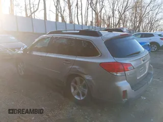 2014 Subaru Outback Limited with VIN 4S4BRCLC0E3225638, listed as a IAAI auction lot 41897375 with 118,155 mi miles and . Bid and sale history available at DreamBid. Image 3.