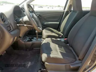 2016 Nissan Versa S z VIN 3N1CN7AP7GL841512, wystawiony jako Copart lot #56961835 z przebiegiem 109 393 mil mil oraz Tytuł czysty. Historia ofert i sprzedaży dostępna na DreamBid. Obrazek 7.