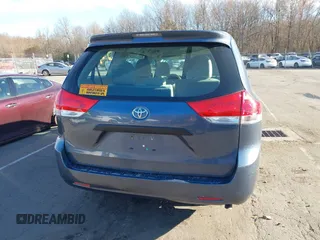 2014 Toyota Sienna L with VIN 5TDZK3DC0ES413970, listed as a IAAI auction lot 40870422 with 138,589 mi miles. Bid and sale history available at carsss.com. Image 16.