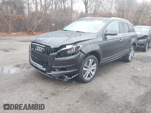 2014 Audi Q7 Premium Plus with VIN WA1LMAFE3ED016102, listed as a IAAI auction lot 40954158 with 129,143 mi miles and . Bid and sale history available at DreamBid. Image 2.