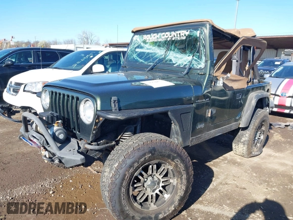 1998 Jeep Wrangler SE with VIN 1J4FY29P6WP709203, listed as a IAAI auction lot 41962877 with 1 mi miles. Bid and sale history available at carsss.com. Image 17.