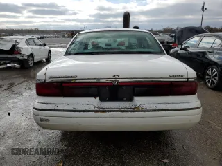 1995 Mercury Grand Marquis LS z VIN 2MELM75WXSX700022, wystawiony jako Copart lot #85558564 z przebiegiem 160 658 mil mil oraz Szkoda całkowita • Salvage title. Historia ofert i sprzedaży dostępna na DreamBid. Obrazek 6.