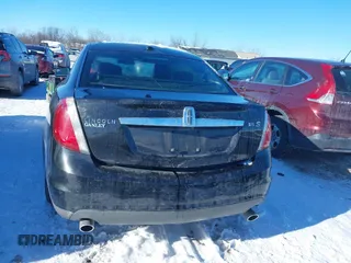 2010 Lincoln MKS with VIN 1LNHL9DR1AG600327, listed as a IAAI auction lot 41268773 with 149,237 mi miles and . Bid and sale history available at DreamBid. Image 16.