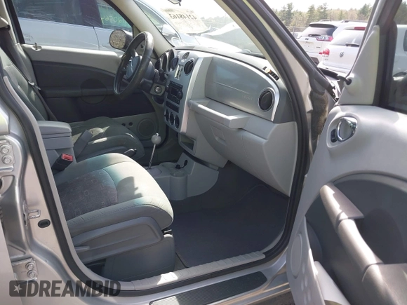 2009 Chrysler PT Cruiser with VIN 3A8FY48909T595549, listed as a IAAI auction lot 42148163 with 113,750 mi miles. Bid and sale history available at carsss.com. Image 5.
