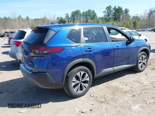 2022 Nissan Rogue SV with VIN 5N1BT3BB9NC709303, listed as a IAAI auction lot 42090732 with 21,455 mi miles. Bid and sale history available at carsss.com. Image 4.