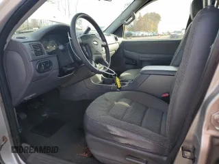 2005 Ford Explorer XLS z VIN 1FMZU72E85UB83687, wystawiony jako Copart lot #78074214 z przebiegiem 115 542 mil mil oraz Szkoda całkowita • Salvage title. Historia ofert i sprzedaży dostępna na DreamBid. Obrazek 7.