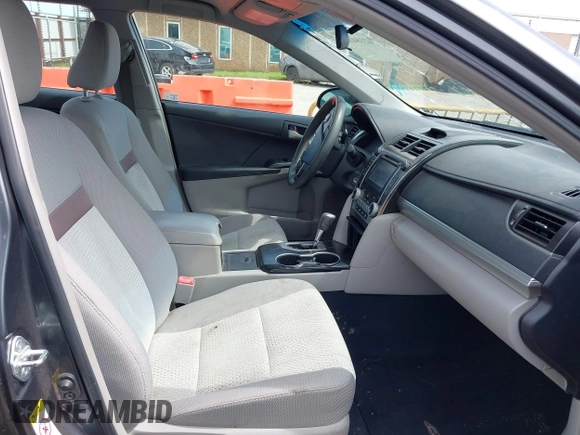 2012 Toyota Camry L z VIN 4T1BF1FK7CU170144, wystawiony jako IAAI lot #42184180 z przebiegiem 73 931 mil mil oraz . Historia ofert i sprzedaży dostępna na DreamBid. Obrazek 5.