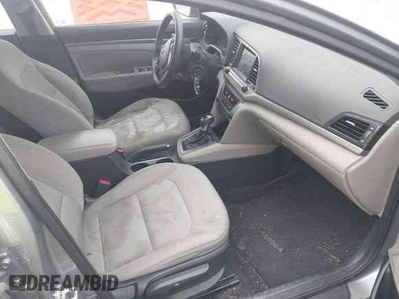 2017 Hyundai Elantra SE z VIN 5NPD84LF8HH007410, wystawiony jako IAAI lot #42023627 z przebiegiem 154 966 mil mil oraz . Historia ofert i sprzedaży dostępna na DreamBid. Obrazek 5.