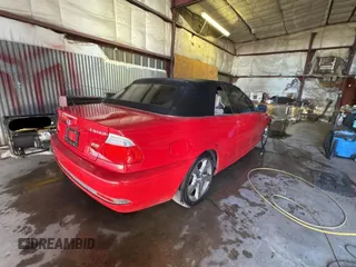 2005 BMW 3 Series 330Ci with VIN WBABW53435PL53055, listed as a Copart auction lot 55176905 with 112,918 mi miles and Clean Title. Bid and sale history available at carsss.com. Image 4.