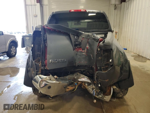 2015 Nissan Frontier Pro-4X with VIN 1N6AD0EV8FN703027, listed as a Copart auction lot 55217005 with 175,794 mi miles and Salvage title. Bid and sale history available at DreamBid. Image 6.