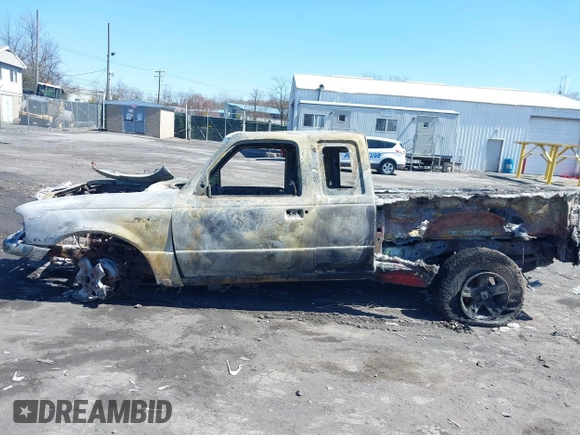 2002 Ford Ranger XL Fleet with VIN 1FTZR45E52PB65125, listed as a IAAI auction lot 42002261 with 1 mi miles. Bid and sale history available at carsss.com. Image 6.