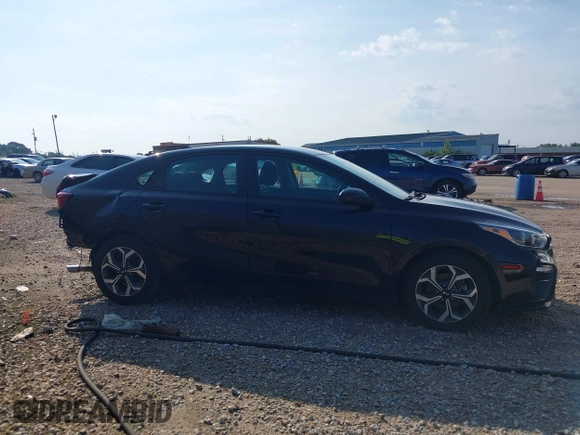 2021 Kia Forte FE with VIN 3KPF24AD1ME341918, listed as a IAAI auction lot 40142663 with 74,715 mi miles and . Bid and sale history available at carsss.com. Image 13.