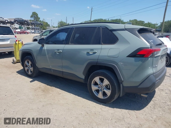 2020 Toyota RAV4 XLE with VIN 2T3W1RFV0LW069849, listed as a IAAI auction lot 42138074 with 112,062 mi miles and . Bid and sale history available at DreamBid. Image 3.