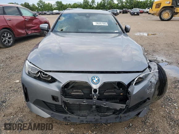 2023 BMW i4 eDrive35 z VIN WBY43AW02PFP44405, wystawiony jako Copart lot #56287965 z przebiegiem 18 085 mil mil oraz Czysty tytuł • Clean title. Historia ofert i sprzedaży dostępna na DreamBid. Obrazek 5.