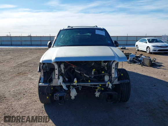 2016 Ford Expedition Max XLT with VIN 1FMJK1JT0GEF39319, listed as a IAAI auction lot 41394305 with 130,430 mi miles and . Bid and sale history available at DreamBid. Image 13.
