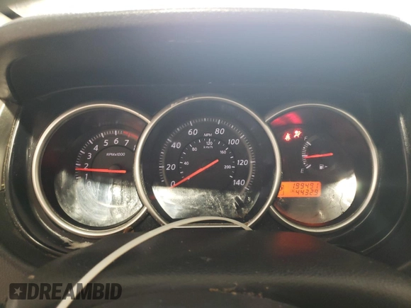 2010 Nissan Versa S z VIN 3N1BC1CP5AL376294, wystawiony jako Copart lot #57912125 z przebiegiem 199 491 mil mil oraz Szkoda całkowita • Salvage title. Historia ofert i sprzedaży dostępna na DreamBid. Obrazek 9.