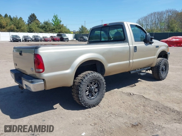 2001 Ford F-250 XL z VIN 1FTNF21L91EC17897, wystawiony jako IAAI lot #42216133 z przebiegiem 220 682 mil mil oraz . Historia ofert i sprzedaży dostępna na DreamBid. Obrazek 4.