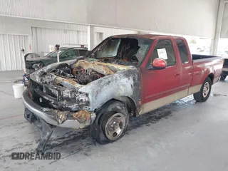 2000 Ford F-150 XL z VIN 1FTRX17W4YNA33505, wystawiony jako IAAI lot #42354938 z przebiegiem Nie podano mil oraz . Historia ofert i sprzedaży dostępna na DreamBid. Obrazek 2.