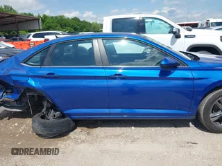 2024 Volkswagen Jetta SE with VIN 3VWEM7BU9RM007894, listed as a IAAI auction lot 42116799 with 35,023 mi miles and . Bid and sale history available at DreamBid. Image 12.