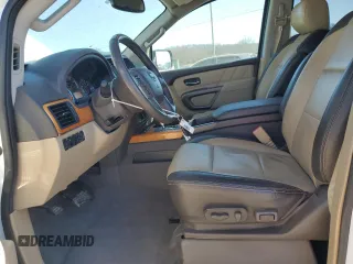 2015 Nissan Armada Platinum z VIN 5N1BA0NE1FN621958, wystawiony jako Copart lot #88787805 z przebiegiem 132 873 mil mil oraz Szkoda całkowita • Salvage title. Historia ofert i sprzedaży dostępna na DreamBid. Obrazek 7.