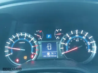 2017 Toyota 4Runner SR5 with VIN JTEBU5JR2H5415869, listed as a IAAI auction lot 40962324 with 104,143 mi miles. Bid and sale history available at carsss.com. Image 7.