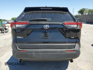 2024 Toyota RAV4 LE with VIN 2T3H1RFVXRC273612, listed as a Copart auction lot 50302325 with 28,749 mi miles and Salvage Title. Bid and sale history available at carsss.com. Image 6.