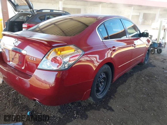 2007 Nissan Altima 2.5 with VIN 1N4AL21E67N497172, listed as a IAAI auction lot 41685655 with 84,140 mi miles. Bid and sale history available at carsss.com. Image 4.