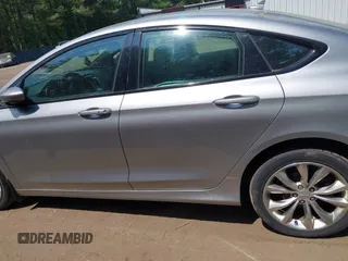 2015 Chrysler 200 S with VIN 1C3CCCDG2FN522948, listed as a IAAI auction lot 42153164 with 100,057 mi miles and . Bid and sale history available at carsss.com. Image 14.