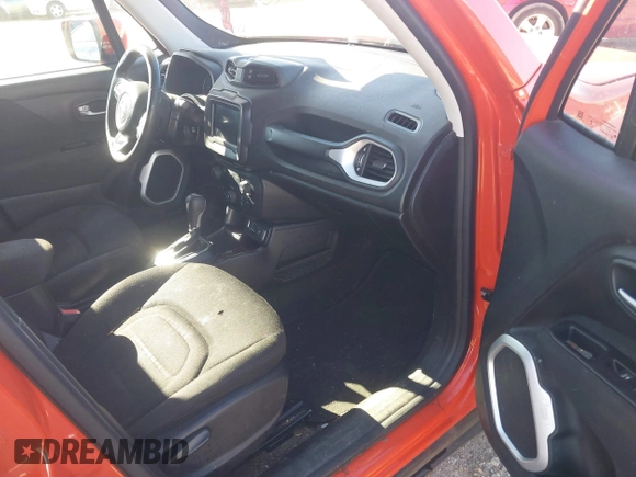 2018 Jeep Renegade Latitude with VIN ZACCJABB6JPJ64456, listed as a IAAI auction lot 41723973 with 234,751 mi miles and . Bid and sale history available at carsss.com. Image 5.