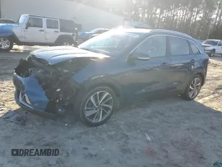 2018 Kia Niro Touring with VIN KNDCE3LC8J5164820, listed as a Copart auction lot 46620555 with 140,511 mi miles and Salvage Title. Bid and sale history available at carsss.com. Image 1.