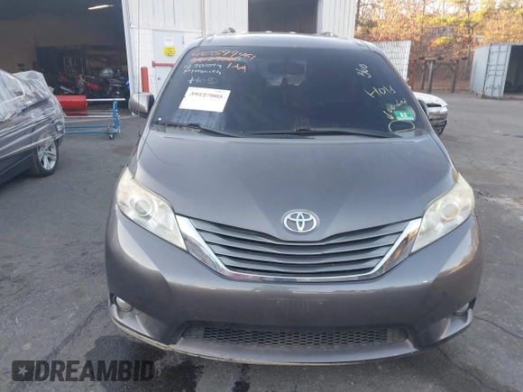 2012 Toyota Sienna XLE with VIN 5TDDK3DC6CS040442, listed as a IAAI auction lot 40899461 with 174,738 mi miles and . Bid and sale history available at DreamBid. Image 12.