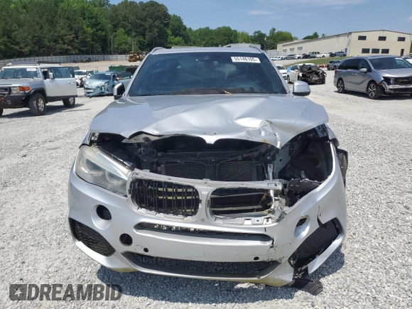 2015 BMW X5 xDrive50i z VIN 5UXKR6C50F0J75350, wystawiony jako Copart lot #55146105 z przebiegiem Nie podano mil oraz Szkoda całkowita • Salvage title. Historia ofert i sprzedaży dostępna na DreamBid. Obrazek 5.