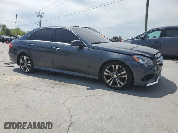 2014 Mercedes-Benz E-Class E 350 Luxury with VIN WDDHF8JB7EA833737, listed as a Copart auction lot 53882965 with 154,326 mi miles and Clean Title. Bid and sale history available at carsss.com. Image 4.