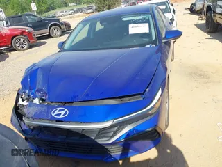 2024 Hyundai Elantra SE with VIN KMHLL4DG9RU829766, listed as a IAAI auction lot 42080095 with 8,711 mi miles and . Bid and sale history available at DreamBid. Image 12.