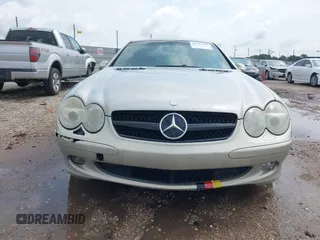 2003 Mercedes-Benz SL 500 z VIN WDBSK75F33F009204, wystawiony jako IAAI lot #42305205 z przebiegiem 87 108 mil mil oraz . Historia ofert i sprzedaży dostępna na DreamBid. Obrazek 12.
