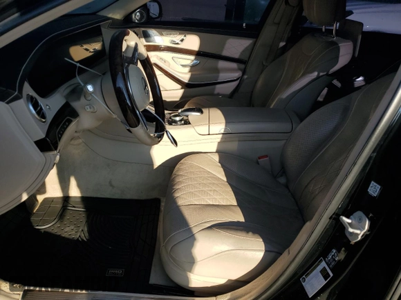2018 Mercedes-Benz S 560 Maybach with VIN WDDUX8GB1JA363413, listed as a Copart auction lot 80050514 with 118,315 mi miles and Clean Title. Bid and sale history available at DreamBid. Image 7.