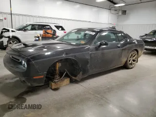 2015 Dodge Challenger SXT Plus z VIN 2C3CDZBG1FH913861, wystawiony jako Copart lot #52806785 z przebiegiem 61 254 mil mil oraz Szkoda całkowita • Salvage title. Historia ofert i sprzedaży dostępna na DreamBid. Obrazek 1.