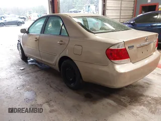2006 Toyota Camry STD with VIN 4T1BE32K06U152044, listed as a IAAI auction lot 41578843 with 224,492 mi miles. Bid and sale history available at carsss.com. Image 3.