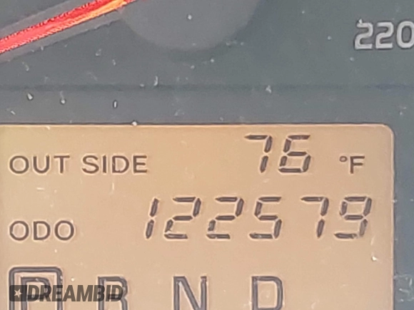 2008 Toyota RAV4 Sport with VIN JTMBD32V185185648, listed as a IAAI auction lot 42650735 with 122,579 mi miles and . Bid and sale history available at DreamBid. Image 16.