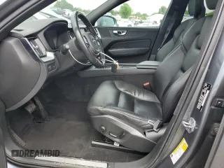 2018 Volvo XC60 Momentum with VIN YV4A22RK5J1018243, listed as a Copart auction lot 59377425 with 71,917 mi miles and Salvage title. Bid and sale history available at DreamBid. Image 7.