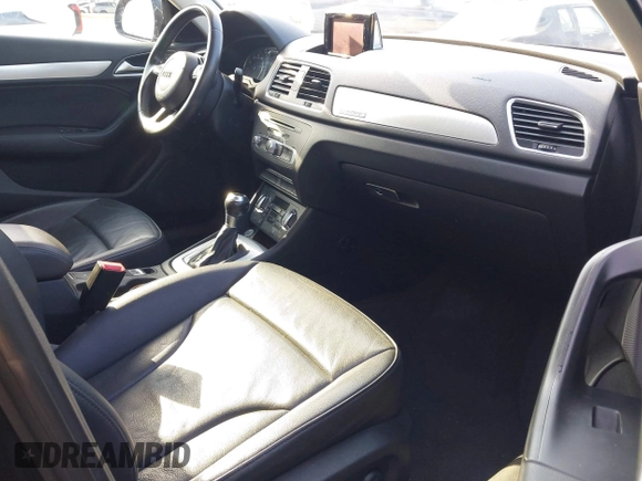 2015 Audi Q3 Premium Plus с VIN WA1EFCFSXFR007096, выставлен на аукционе IAAI как лот 42781603 с пробегом 156 717 миль миль и . История ставок и продаж доступна на DreamBid. Изображение 5.