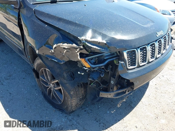 2017 Jeep Grand Cherokee Limited with VIN 1C4RJEBG2HC795168, listed as a IAAI auction lot 41859286 with 192,060 mi miles. Bid and sale history available at carsss.com. Image 6.