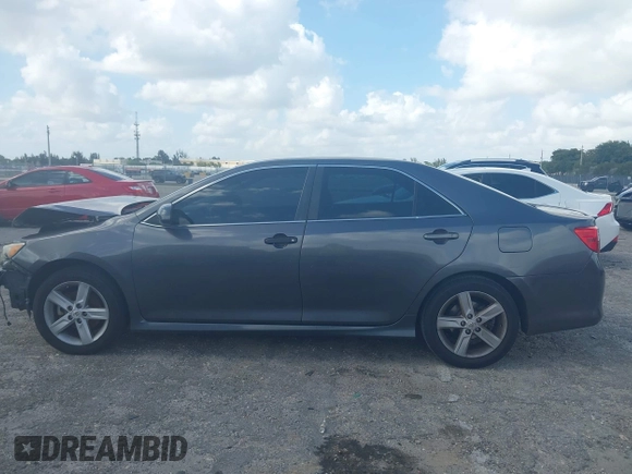 2012 Toyota Camry L with VIN 4T1BF1FK1CU165165, listed as a IAAI auction lot 41957566 with 127,048 mi miles. Bid and sale history available at carsss.com. Image 14.