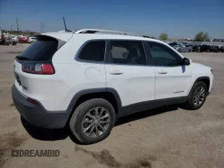 2020 Jeep Cherokee Altitude with VIN 1C4PJLLB2LD592914, listed as a Copart auction lot 57686955 with 55,524 mi miles and Salvage title. Bid and sale history available at DreamBid. Image 3.