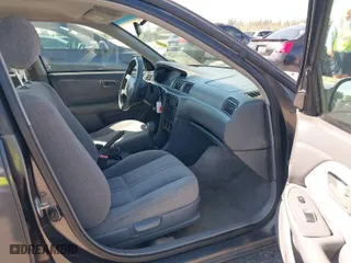 2001 Toyota Camry CE with VIN 4T1BG22K61U782597, listed as a IAAI auction lot 41794535 with 1 mi miles. Bid and sale history available at carsss.com. Image 5.