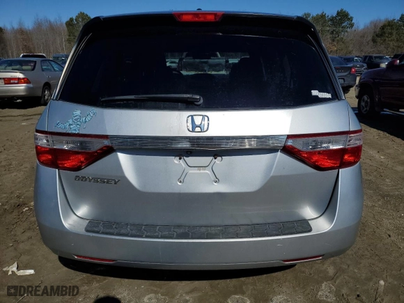 2013 Honda Odyssey EX-L with VIN 5FNRL5H64DB089969, listed as a Copart auction lot 45450875 with 211,713 mi miles and Salvage Title. Bid and sale history available at carsss.com. Image 6.