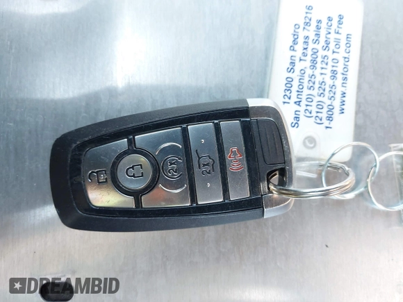 2022 Ford Explorer King Ranch z VIN 1FM5K8LCXNGA14552, wystawiony jako IAAI lot #40957270 z przebiegiem 50 460 mil mil oraz . Historia ofert i sprzedaży dostępna na DreamBid. Obrazek 11.
